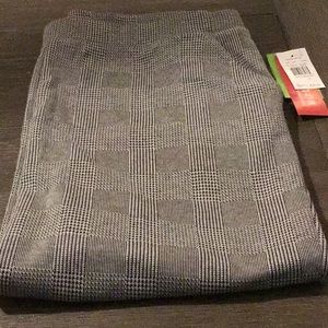 PLUS SIZE C. D. DANIELS PANTS